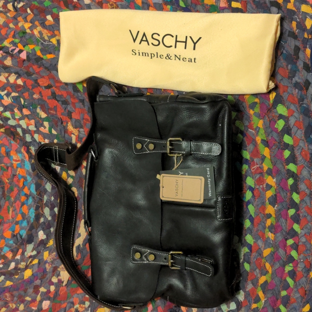 Black leather messenger bag/briefcase